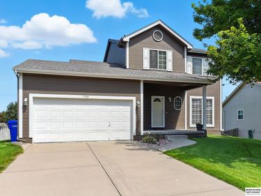 7505 S 180th Avenue, Omaha, NE 68136