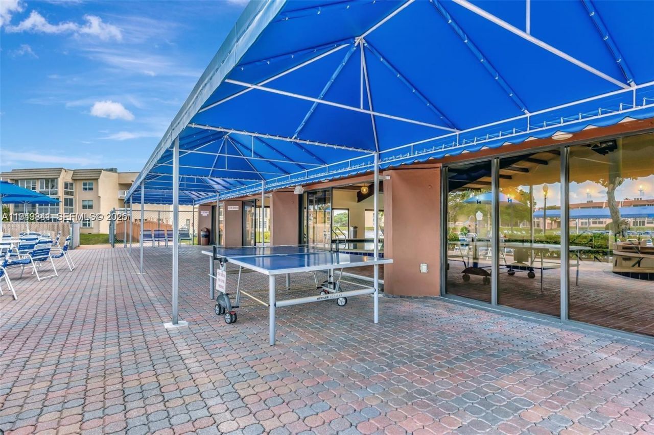 9481 Sunrise Lakes Blvd, Unit 210, Sunrise, FL 33322 Photo