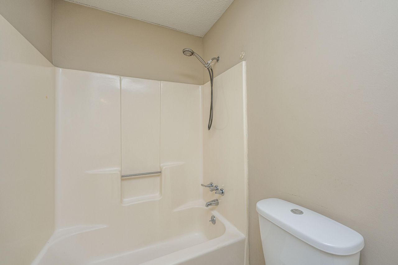 2073 Rondo Street Photo 26