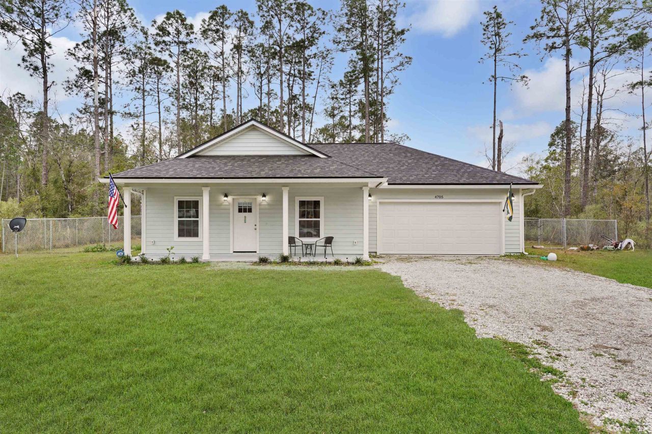 4705 Melanie St, Hastings, FL 32145 Main Photo