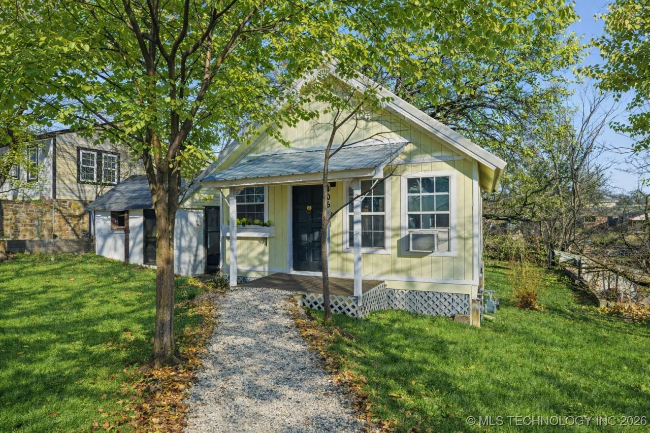 405 N Industrial Avenue, Sand Springs, OK 74063 Main Photo