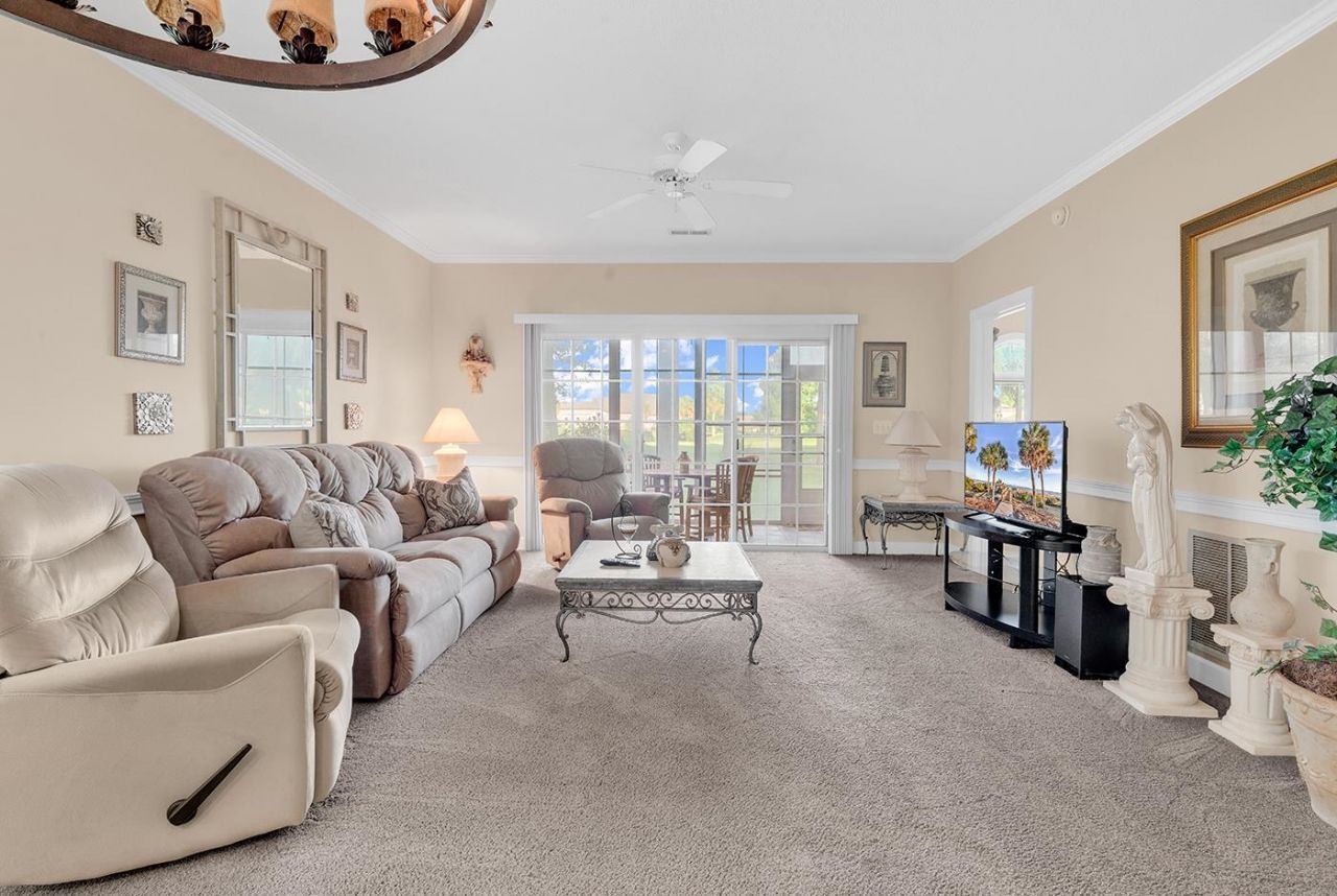 705 Riverwalk Dr. Photo 13