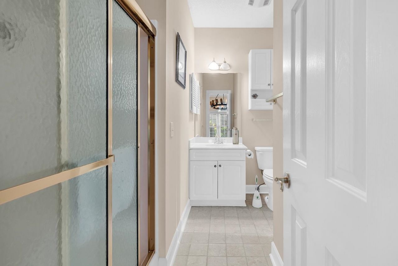 705 Riverwalk Dr. Photo 20