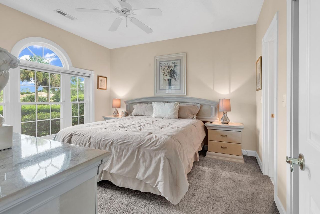 705 Riverwalk Dr. Photo 21