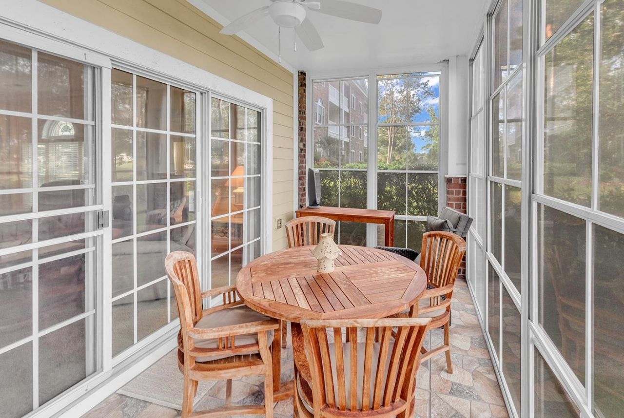 705 Riverwalk Dr. Photo 25