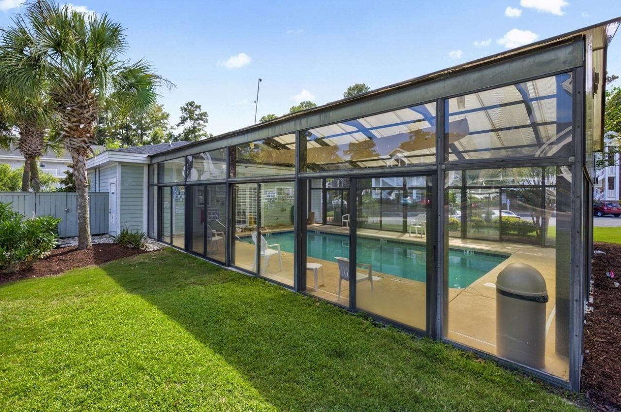 705 Riverwalk Dr. Photo 31