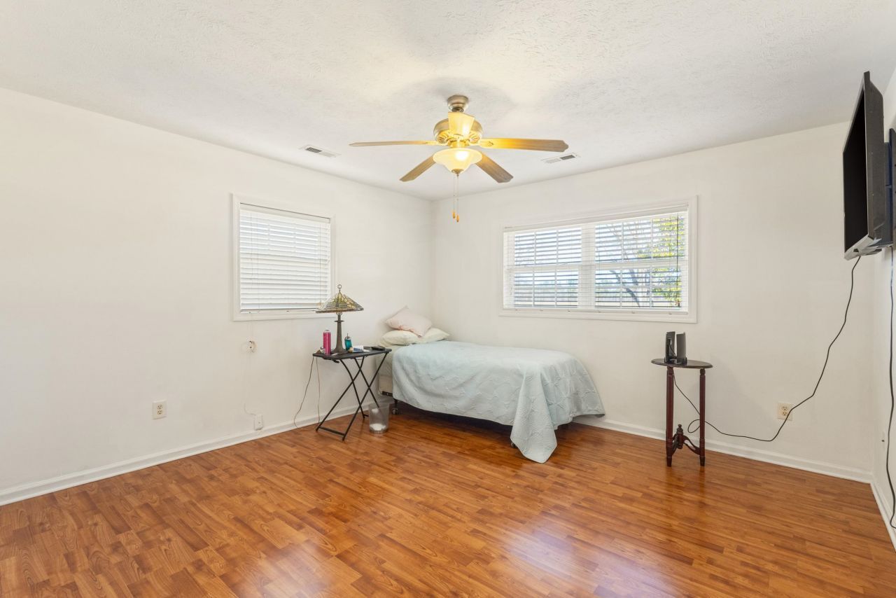 3923 Fair Bluff Hwy. Photo 32