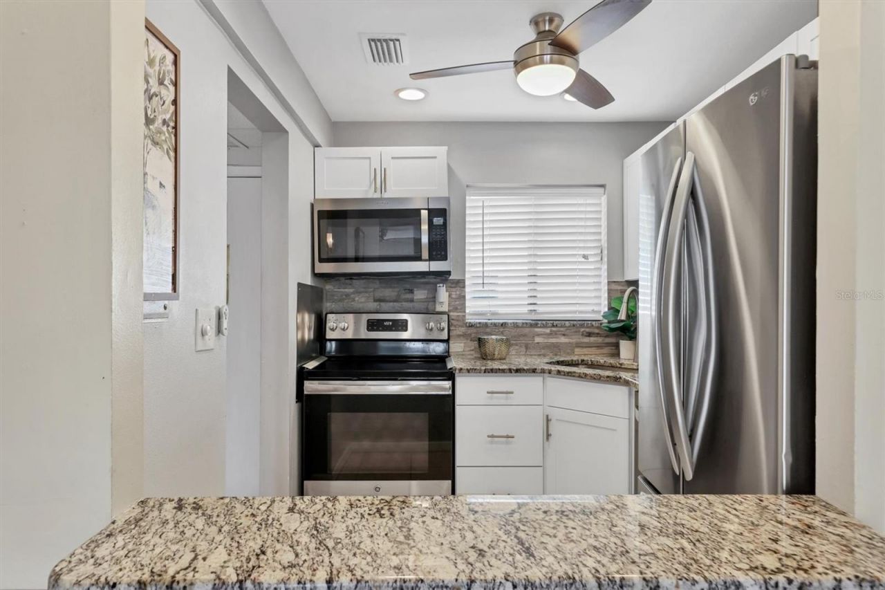 1714 69th Avenue W, Unit B404, Bradenton, FL 34207 Photo