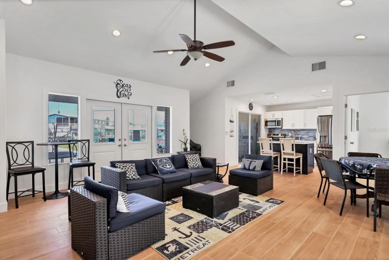 1714 69th Avenue W, Unit B404, Bradenton, FL 34207 Photo