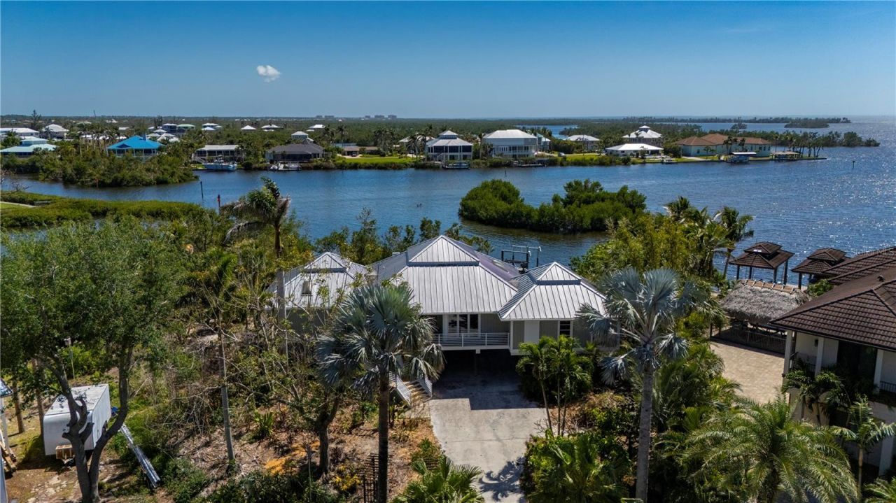 24139 Jolly Roger Boulevard, Punta Gorda, FL 33955 Photo