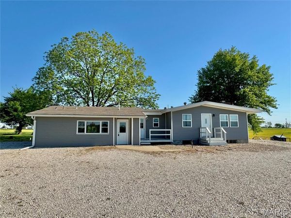 405 E Main Street, Lewistown, MO 63452