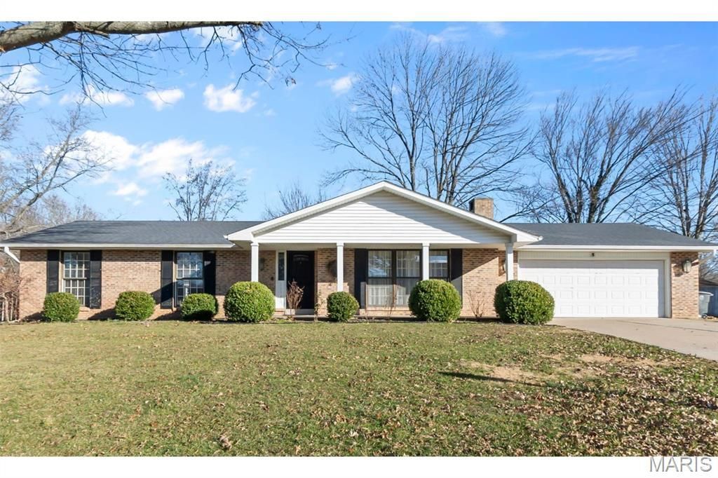 2214 Kent Drive, Cape Girardeau, MO 63701 Main Photo