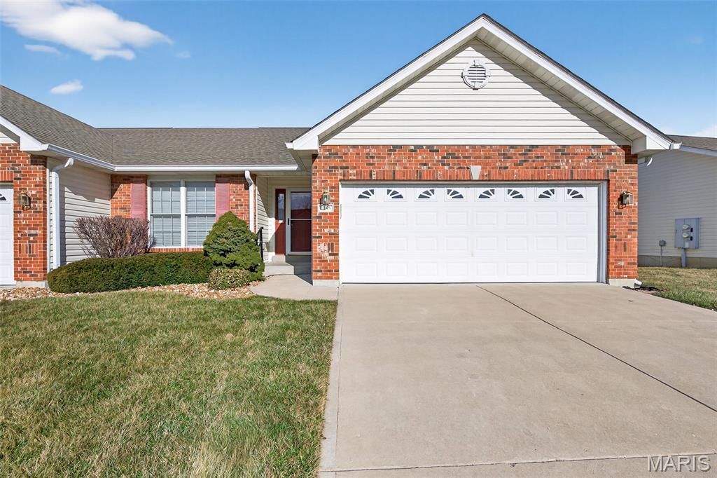 1155 Villa Flora Drive, O Fallon, MO 63366 Main Photo