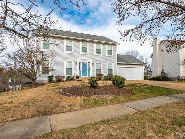 1333 Point Mariner Drive, Fenton, MO 63026