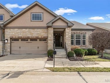 568 Trevi Lane, Ballwin, MO 63011