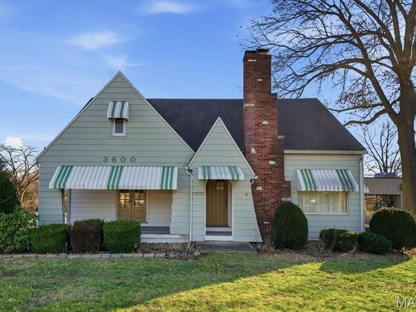 3600 N Belt W, Belleville, IL 62226