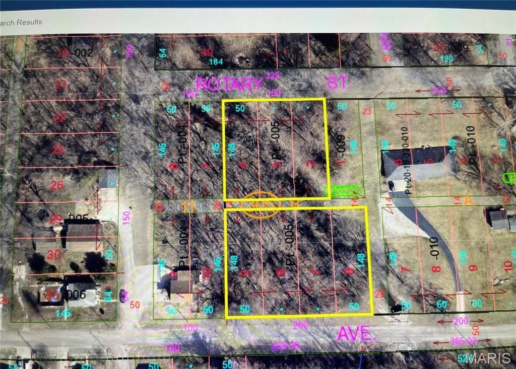 509 E Wilson Avenue, Gillespie, IL 62033 Main Photo