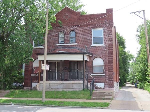 3018 N Vandeventer Avenue, St Louis, MO 63107
