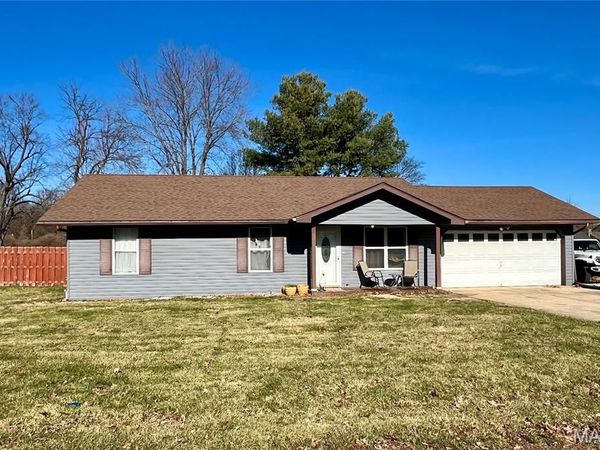 511 Zenk Road, Troy, IL 62294