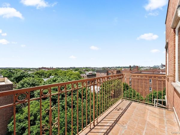 842 Ocean Parkway , Unit 8B, Brooklyn, NY 11230