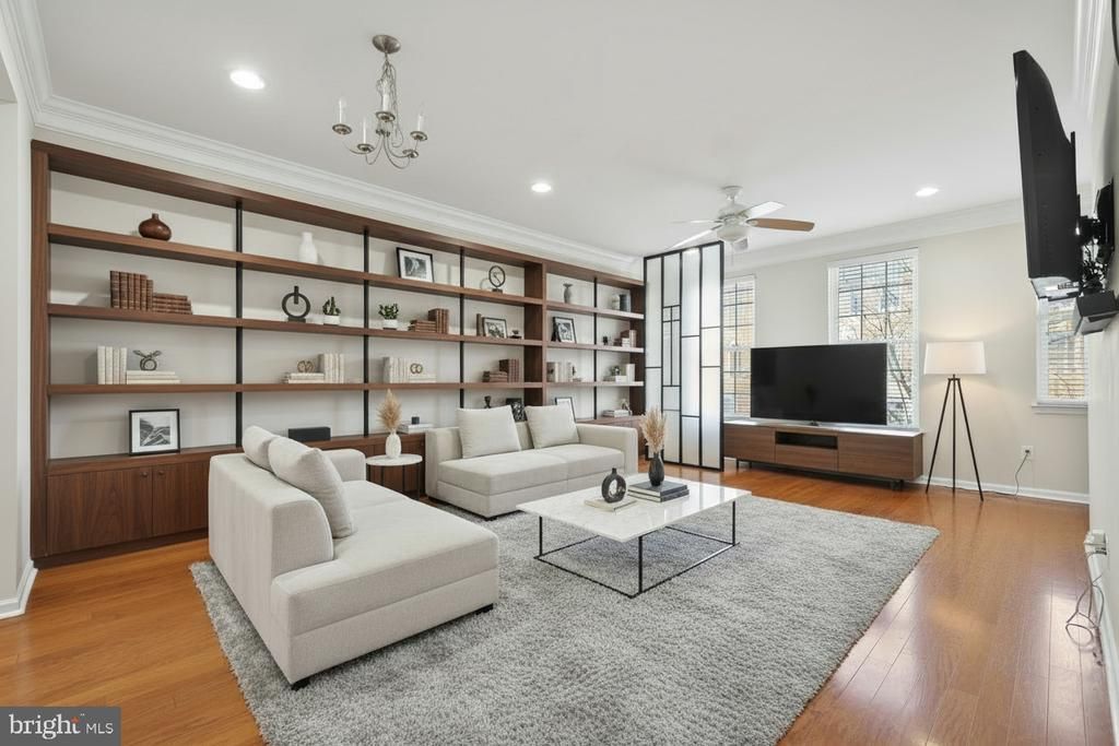 42919 Pamplin Terrace, Chantilly, VA 20152 Main Photo