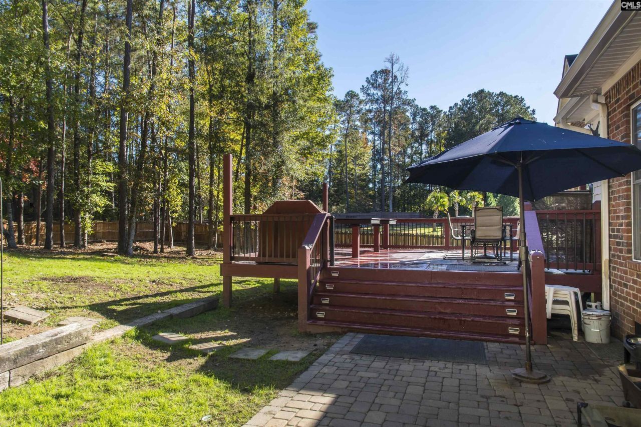 102 Roundtree Road  Photo 10