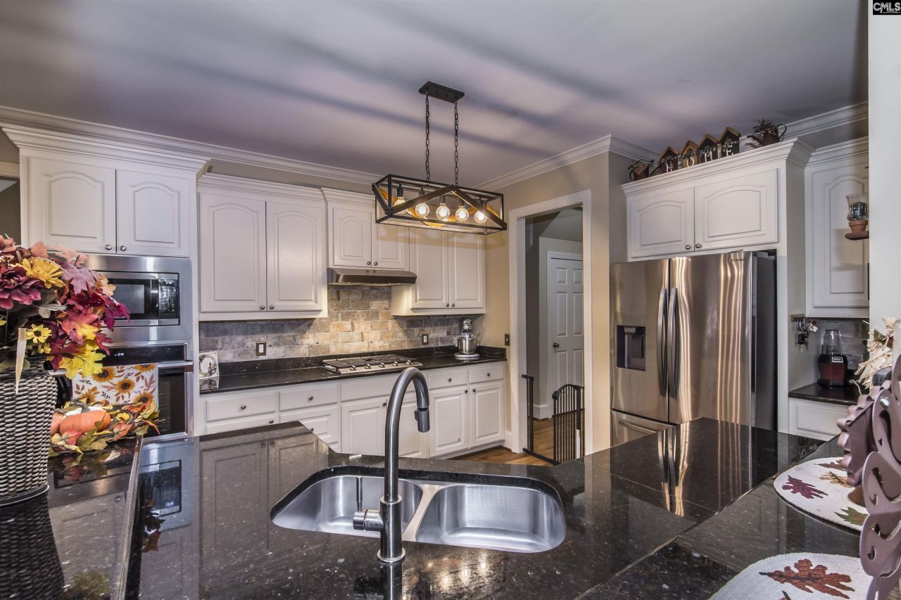 102 Roundtree Road  Photo 25