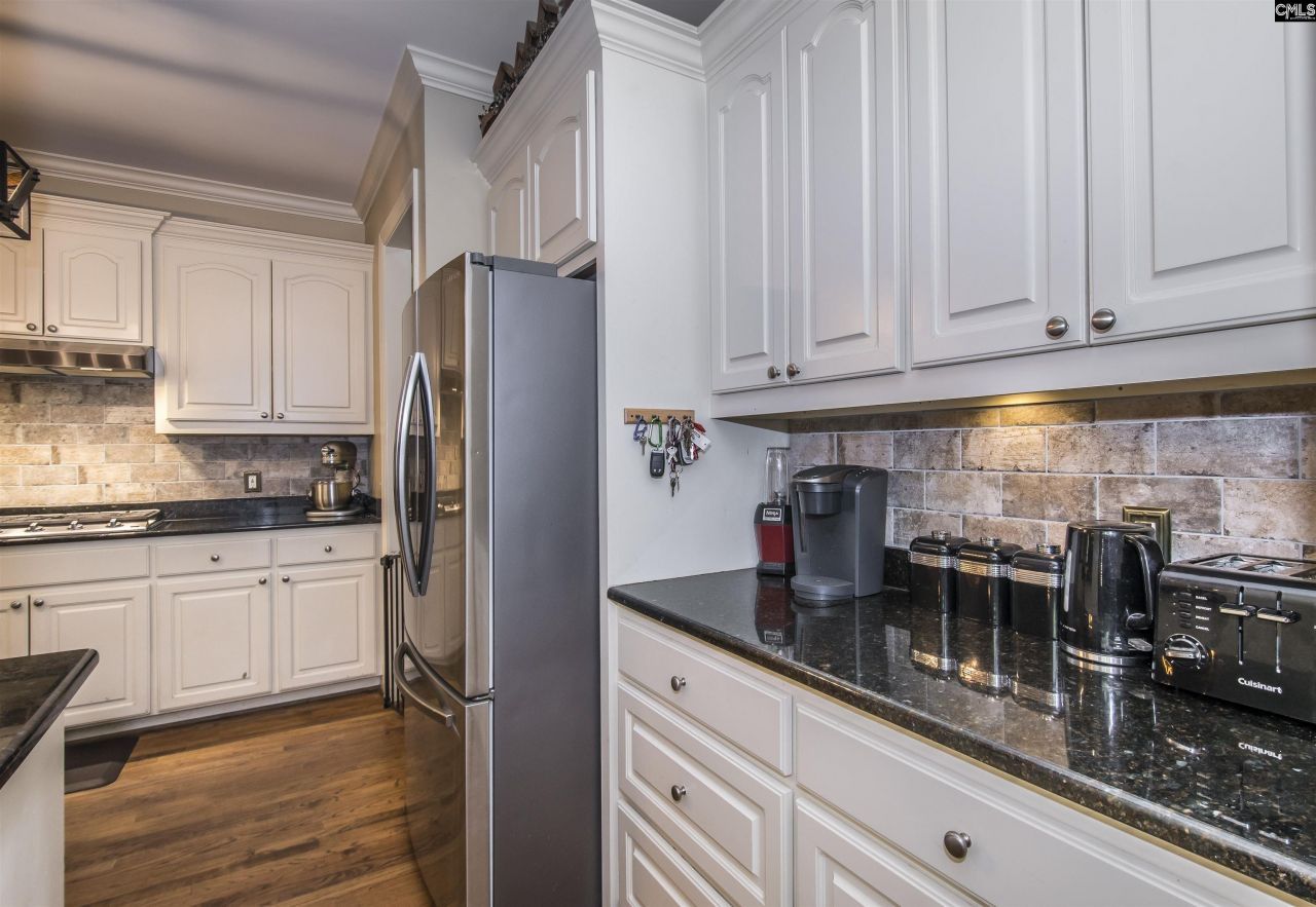 102 Roundtree Road  Photo 27