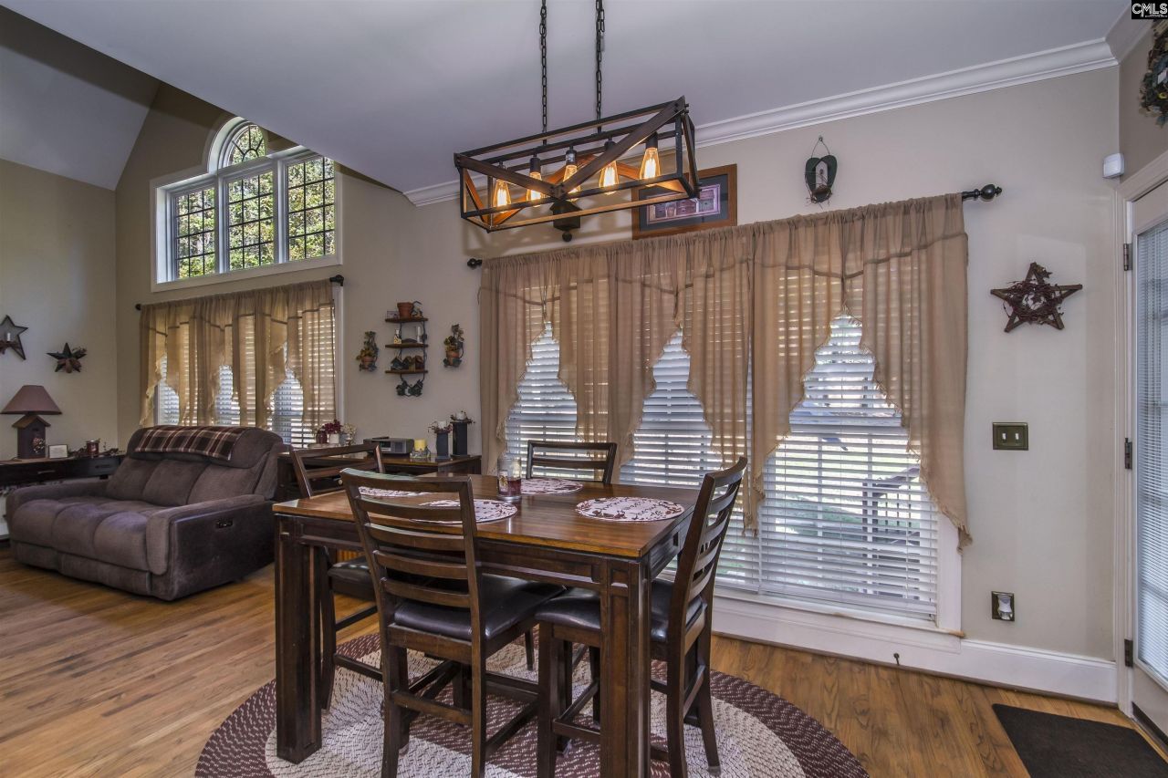 102 Roundtree Road  Photo 29