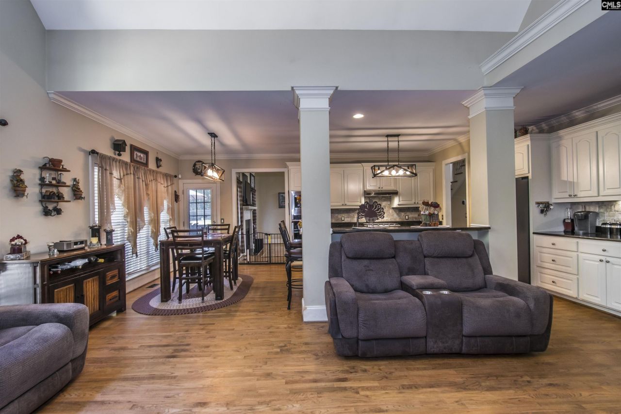 102 Roundtree Road  Photo 33