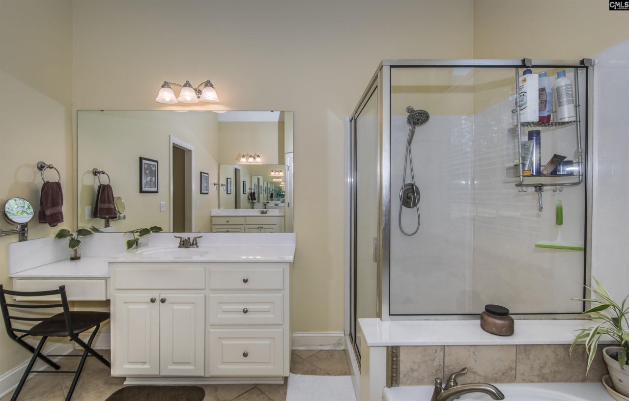 102 Roundtree Road  Photo 42