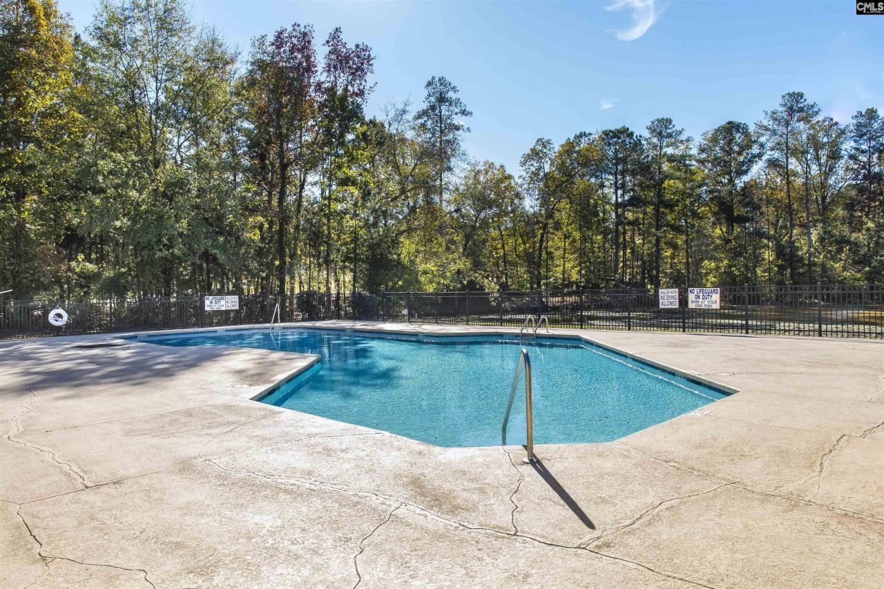 102 Roundtree Road  Photo 53