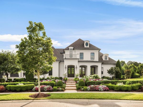 7223 Shagbark Ln, College Grove, TN 37046