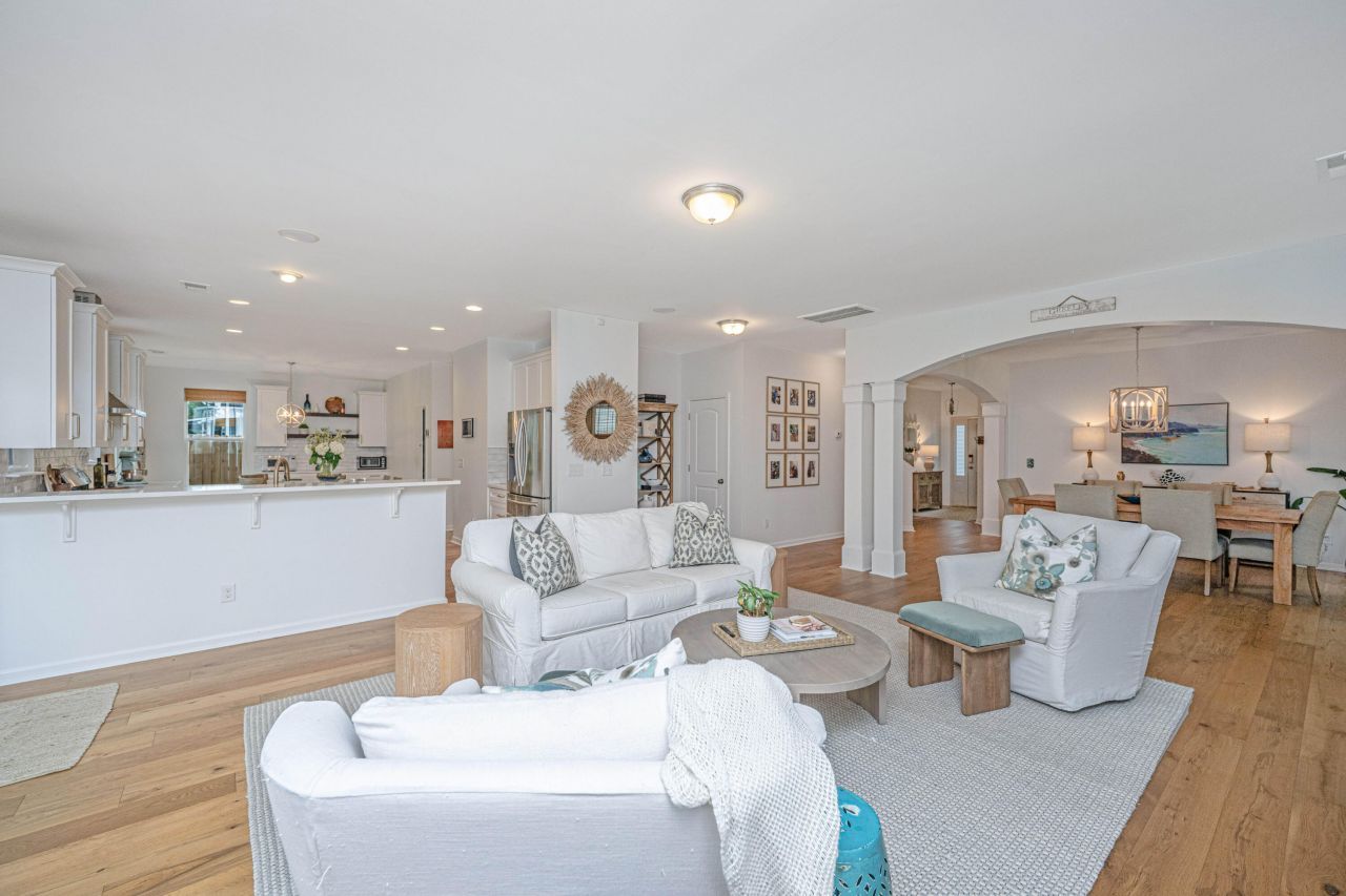 3267 Arrow Arum Drive Photo 7