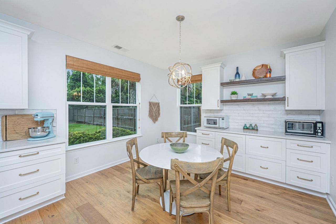 3267 Arrow Arum Drive Photo 9