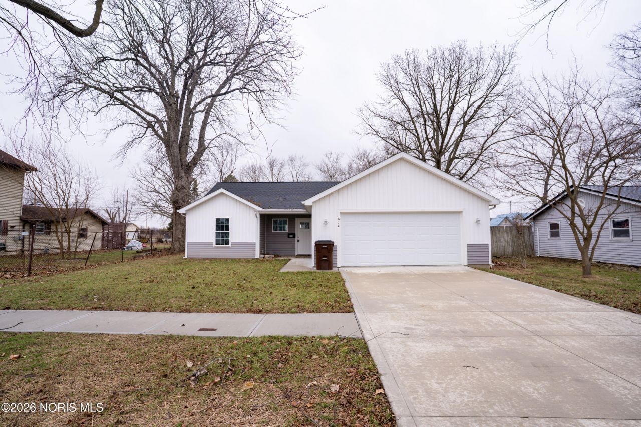 614 W Jackson Street, Paulding, OH 45879 Main Photo