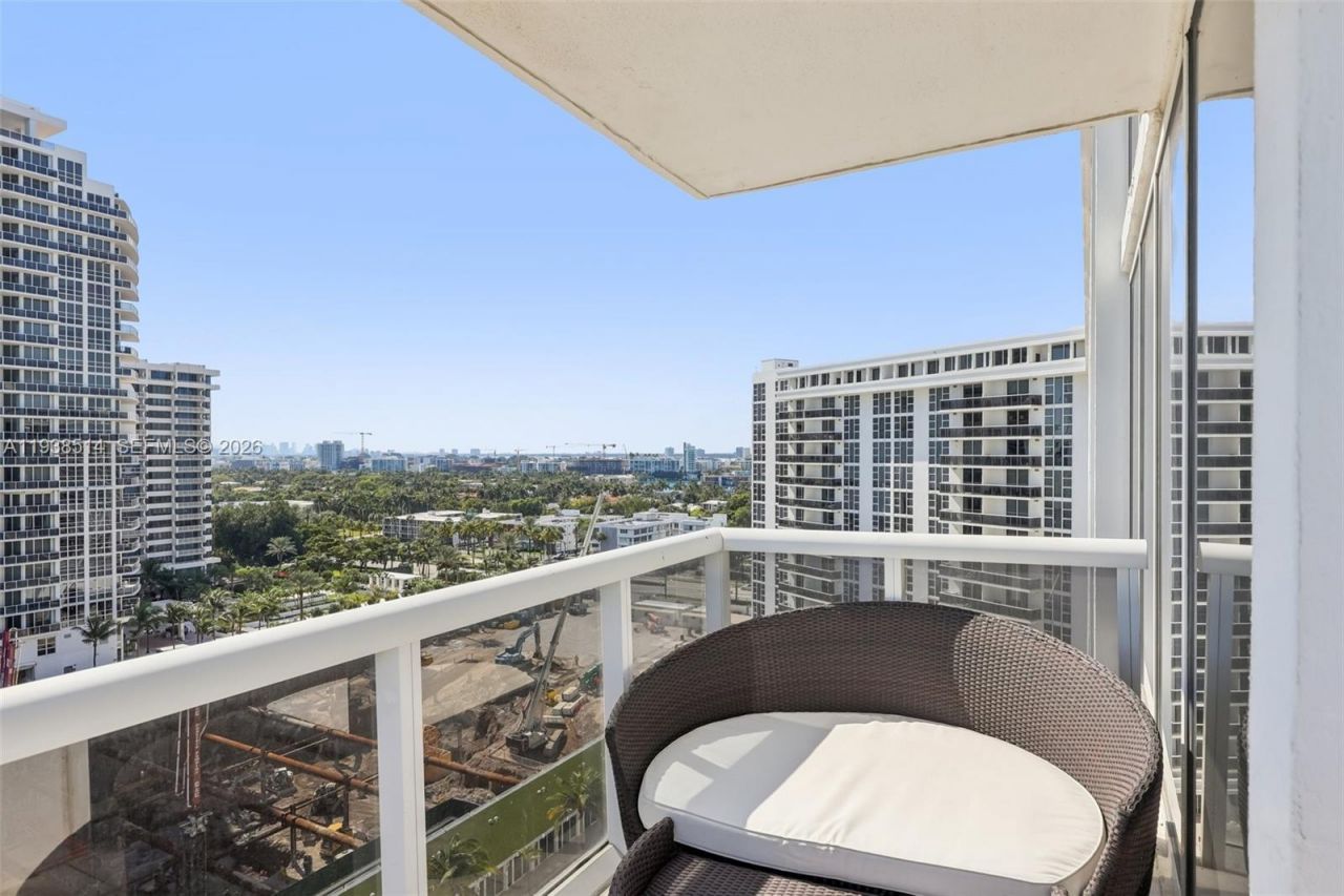 10275 Collins Ave, Unit 1110, Bal Harbour, FL 33154 Photo