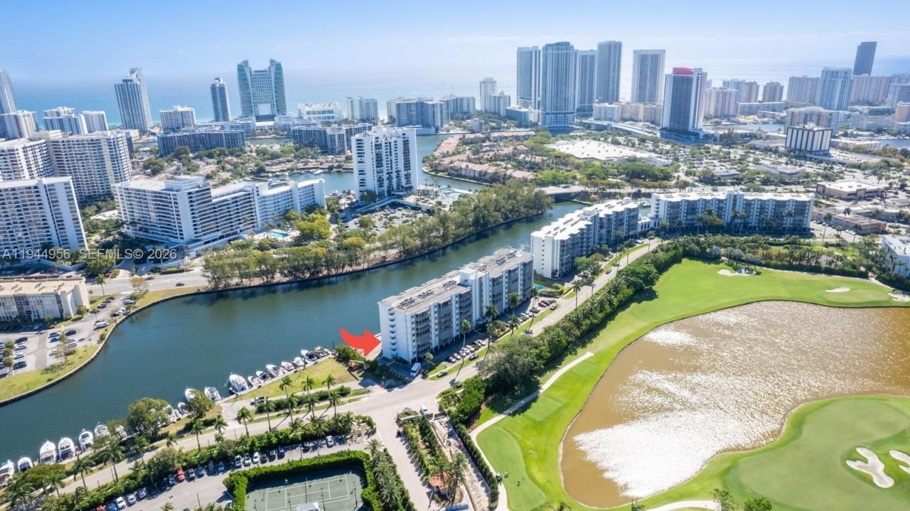 400 Diplomat Pkwy , Unit 302, Hallandale Beach, FL 33009 Photo