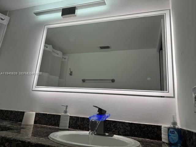 19555 E Country Club Dr , Unit 8507, Aventura, FL 33180 Photo