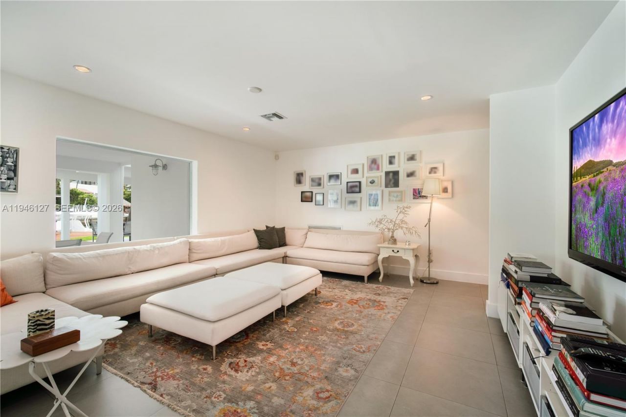 861 Harbor Dr, Key Biscayne, FL 33149 Photo