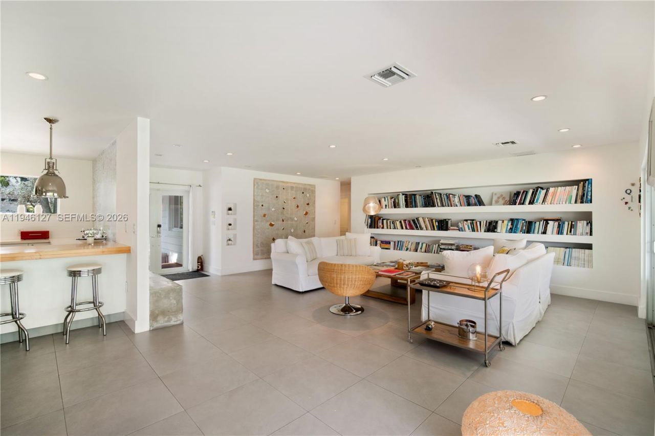 861 Harbor Dr, Key Biscayne, FL 33149 Photo