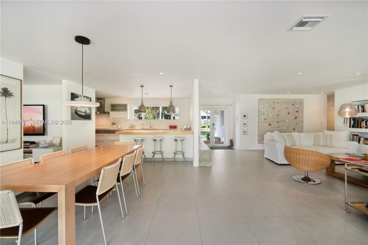 861 Harbor Dr, Key Biscayne, FL 33149 Photo