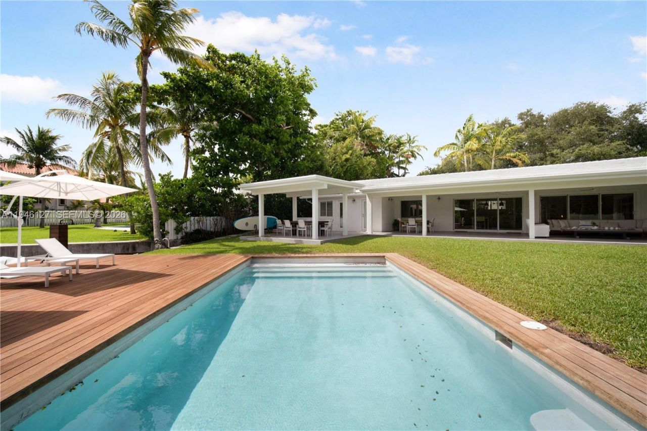 861 Harbor Dr, Key Biscayne, FL 33149 Photo