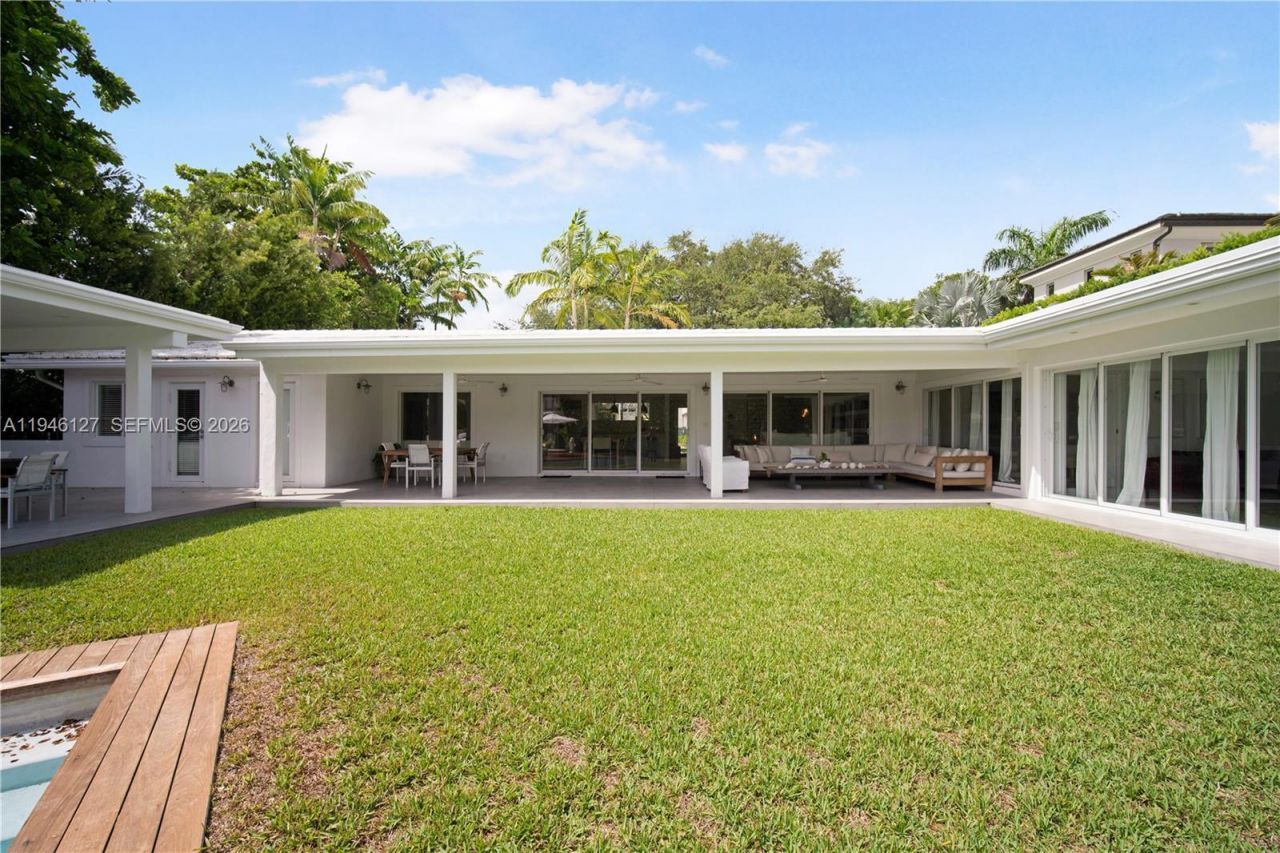 861 Harbor Dr, Key Biscayne, FL 33149 Photo