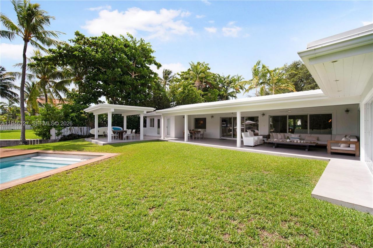 861 Harbor Dr, Key Biscayne, FL 33149 Photo