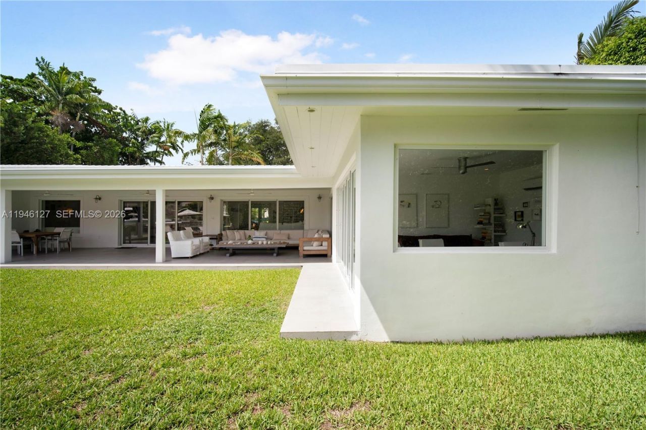 861 Harbor Dr, Key Biscayne, FL 33149 Photo