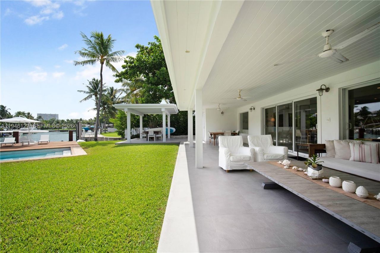 861 Harbor Dr, Key Biscayne, FL 33149 Photo