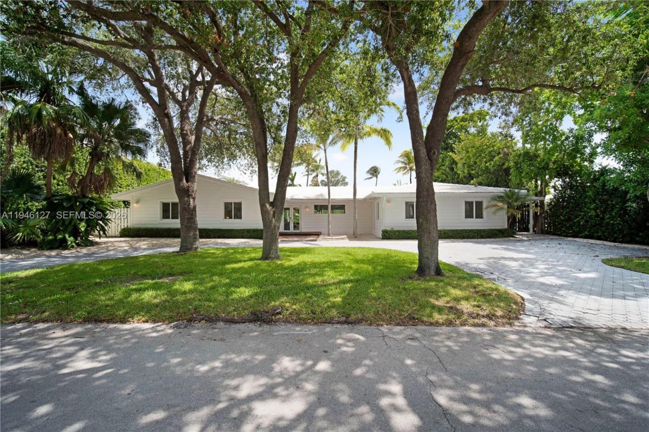 861 Harbor Dr, Key Biscayne, FL 33149 Photo