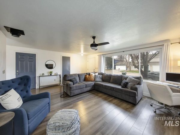 1338 W Sandalwood Dr, Meridian, ID 83646