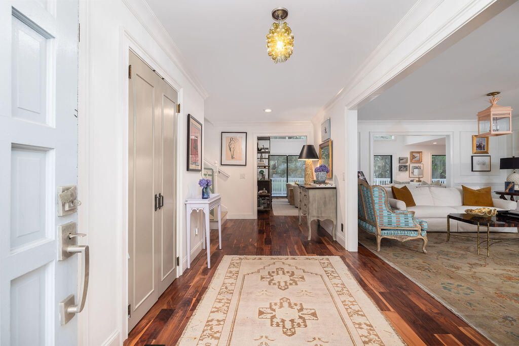 37 Fort Royal Avenue Photo 5